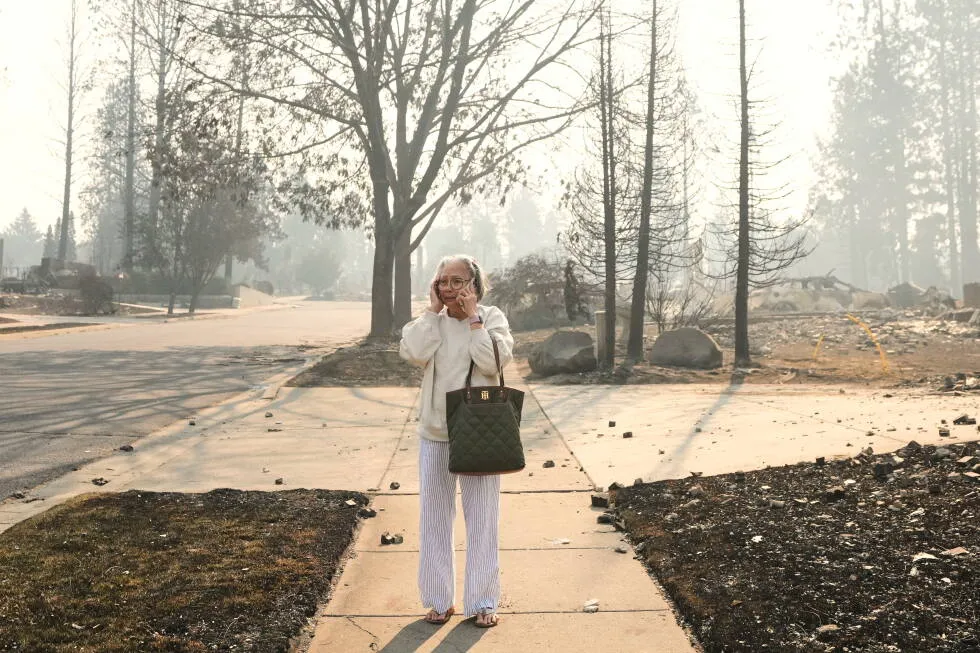 How a photographer centered one woman amid the destruction of a Spokane wildfire