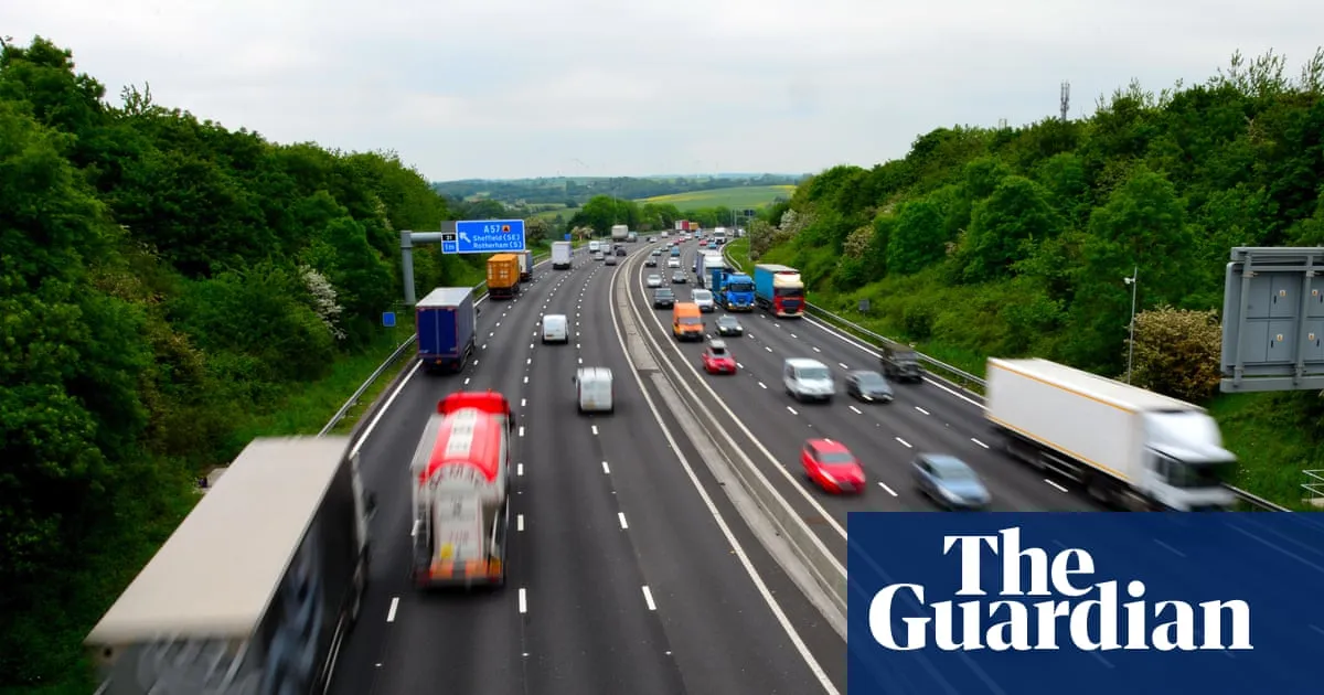 UK ministers urged to release ‘withheld’ safety reports on smart motorways