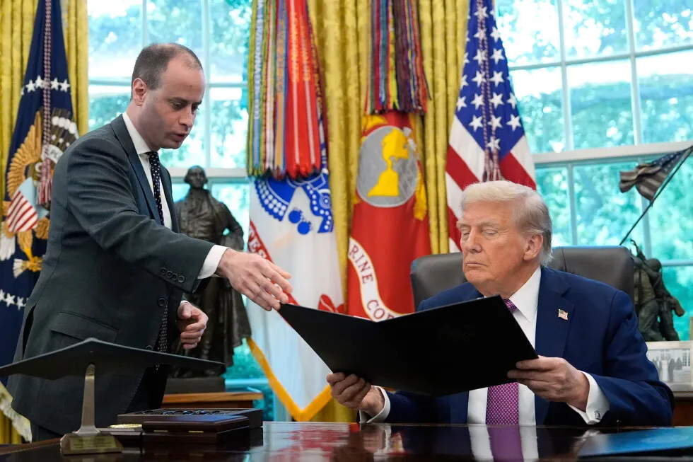 Trump announces staff secretary Will Scharf will be his new White House counsel