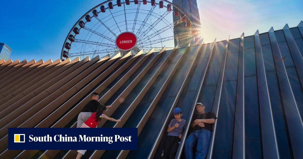 Hong Kong heatwave to persist before showers bring relief later this week