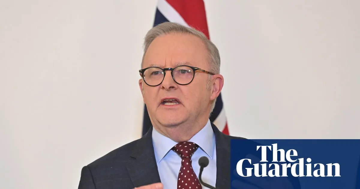 Albanese gives ground on gambling inducements as Labor and Coalition inch towards deal