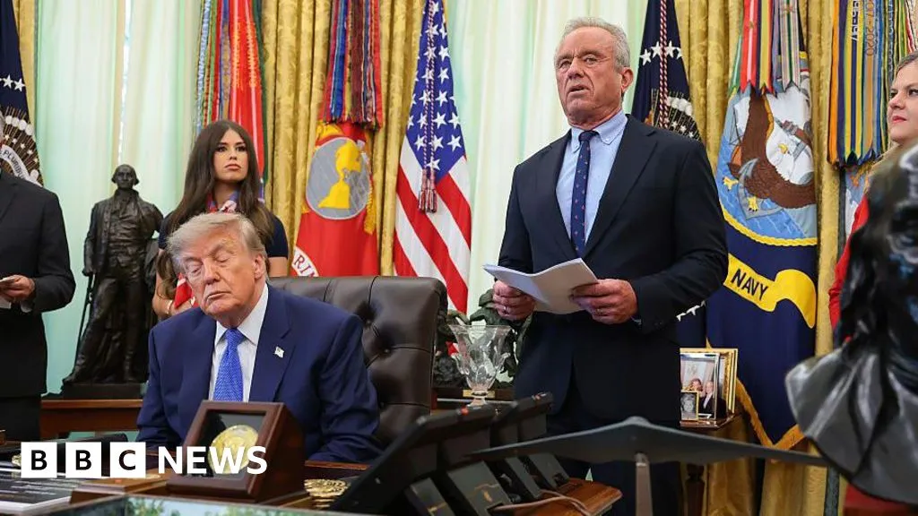 Trump signs order to limit and split childhood vaccines