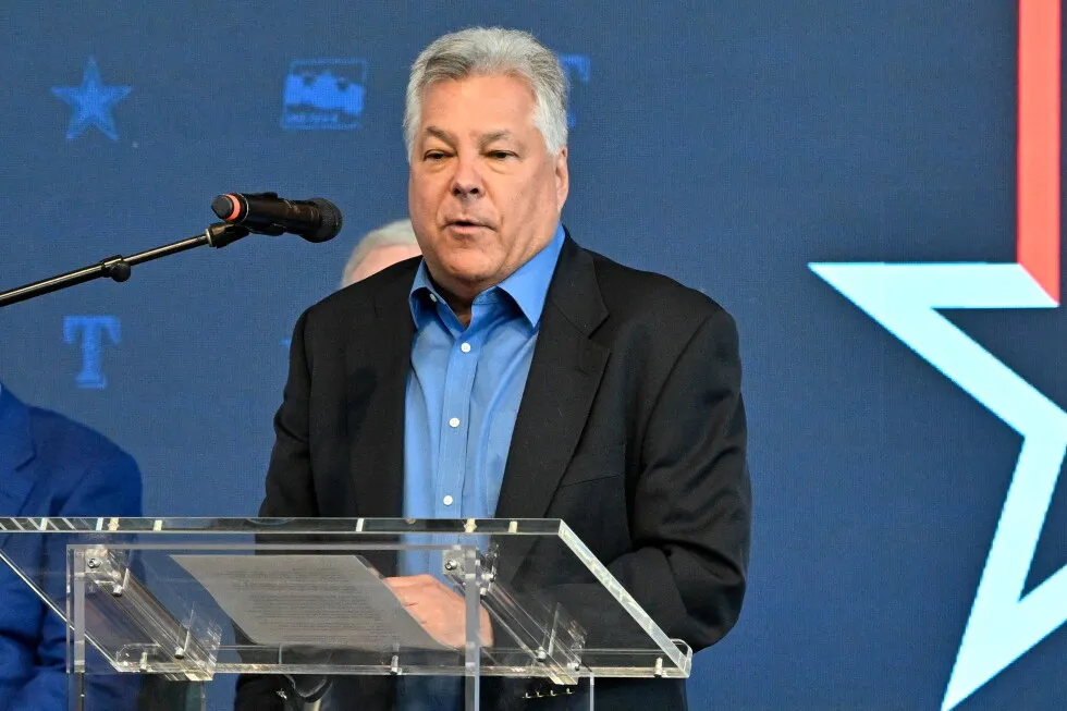 Neil Leibman exits Texas Rangers chairman role to pursue new business opportunities