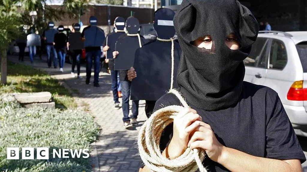 Lebanon parliament votes to abolish death penalty
