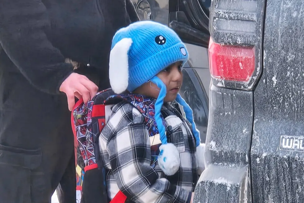 What Trump officials and immigration lawyers say about ICE detaining a 5-year-old
