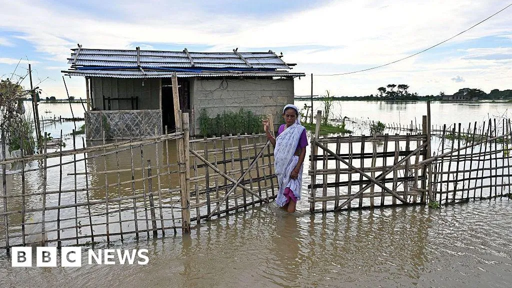 How a 97-year-old escaped deadly Indian floods on a banana raft
