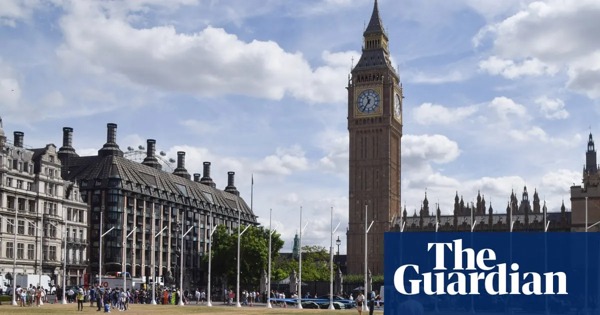 Just 20 of 6,600 Defra staff working on climate adaptation amid drought and wildfires