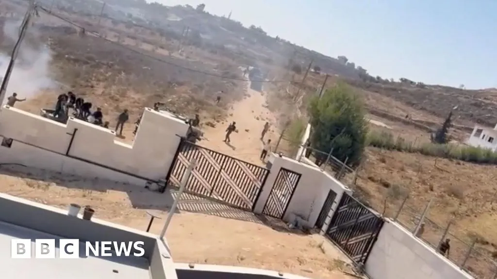 Israeli settlers besieging Palestinian families in West Bank village