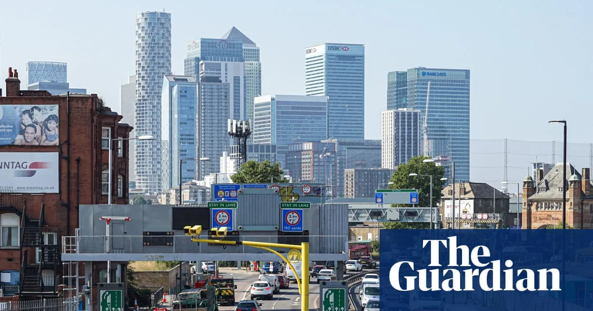 UK economic growth slows down as Iran war pushes up energy prices