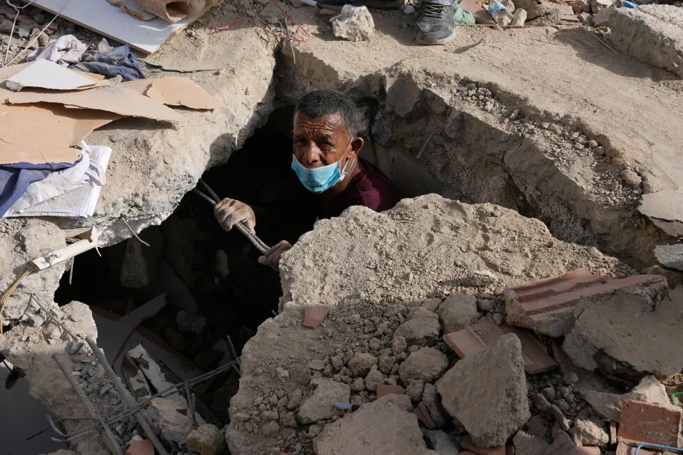 Colombia’s earthquake is déjà vu for Venezuelans. The government response is anything but