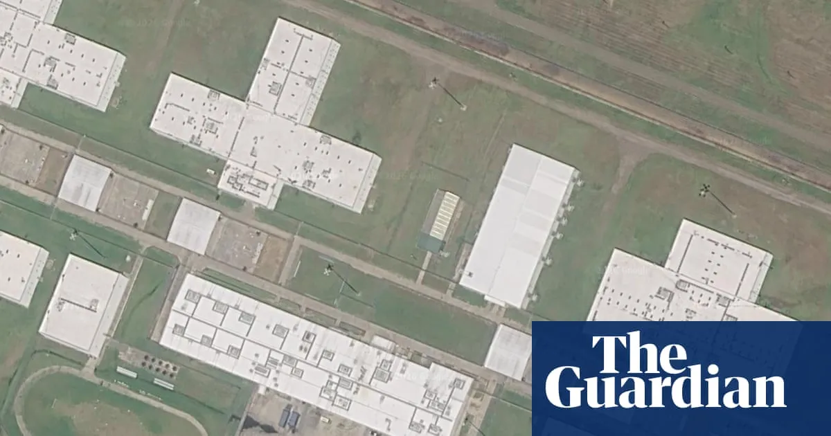 People detained at Mississippi ICE facility sickened by gas leak and denied medical care