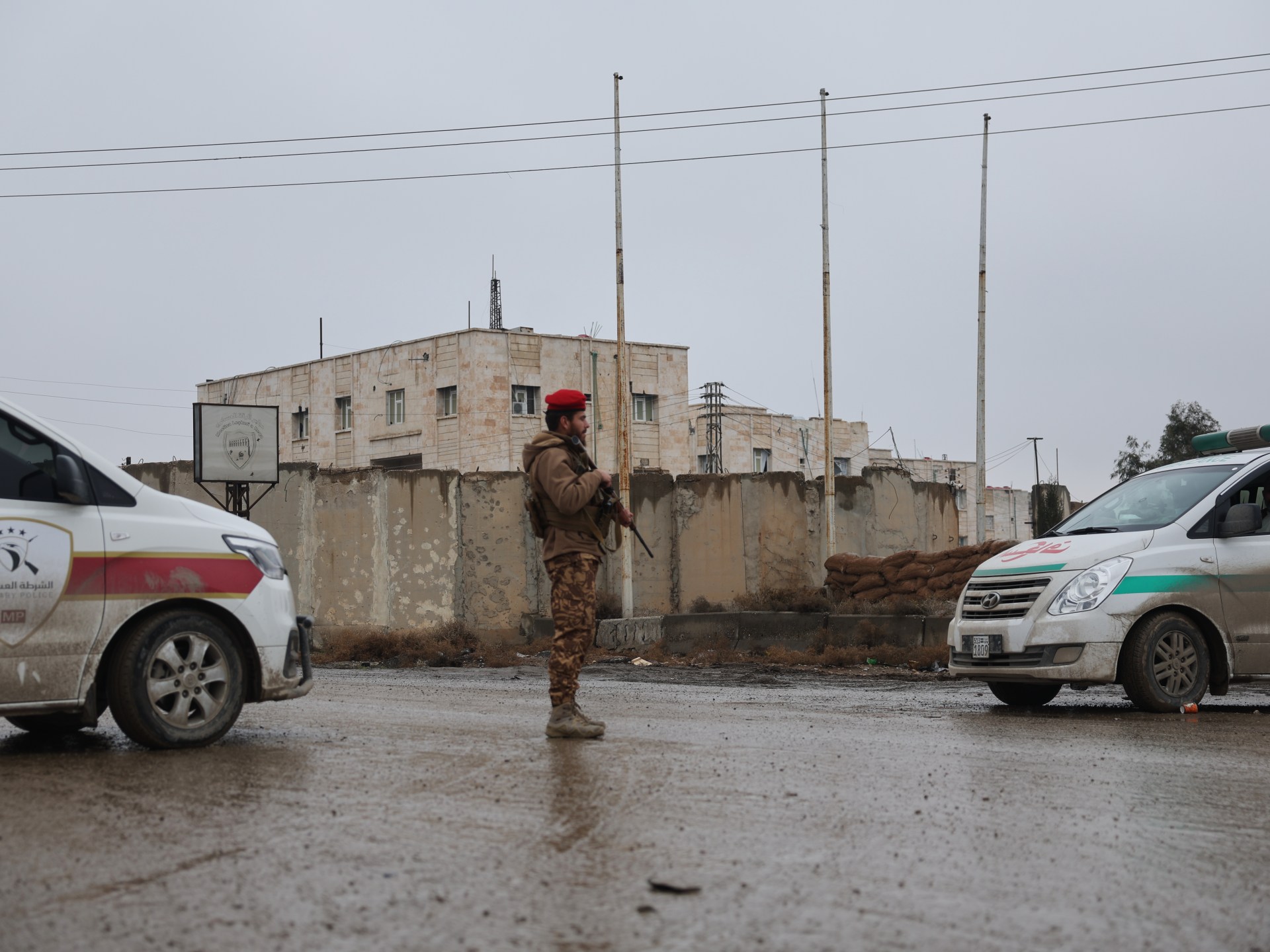 As ceasefire deadline looms, pressure on SDF to integrate with Syrian army