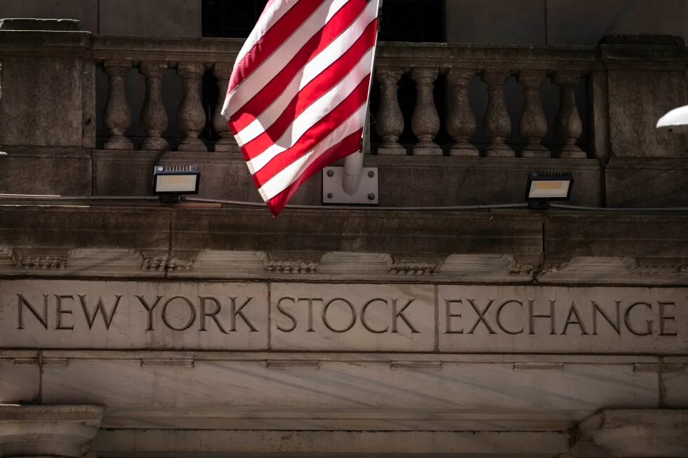 Asian shares are mostly higher while US futures and oil prices hold steady