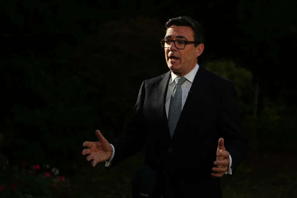 British leader reportedly exchanged messages with impostor of top White House official