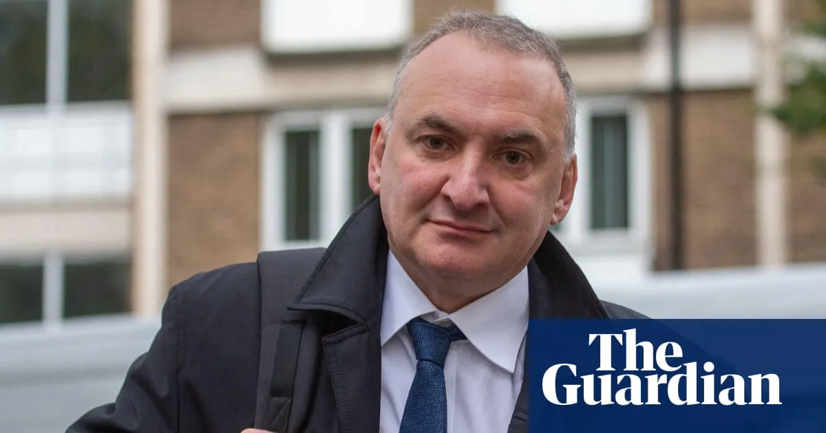 Civil service chief got record £500,000 payout after Starmer dismissal