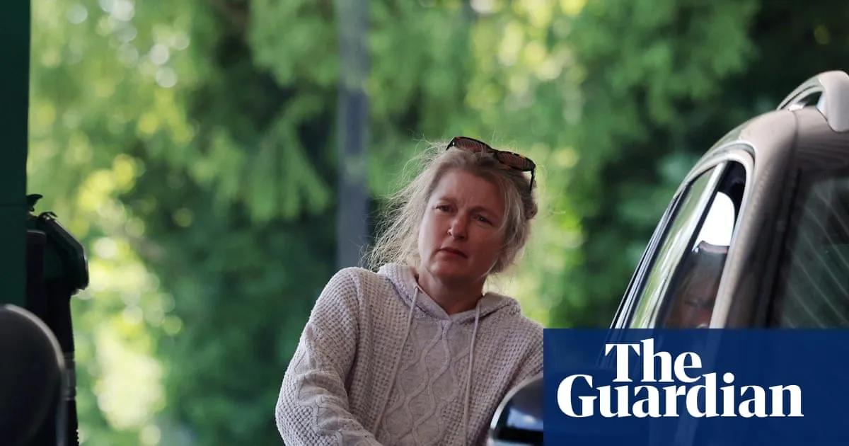 UK retailers too slow to pass on fuel price falls, watchdog says