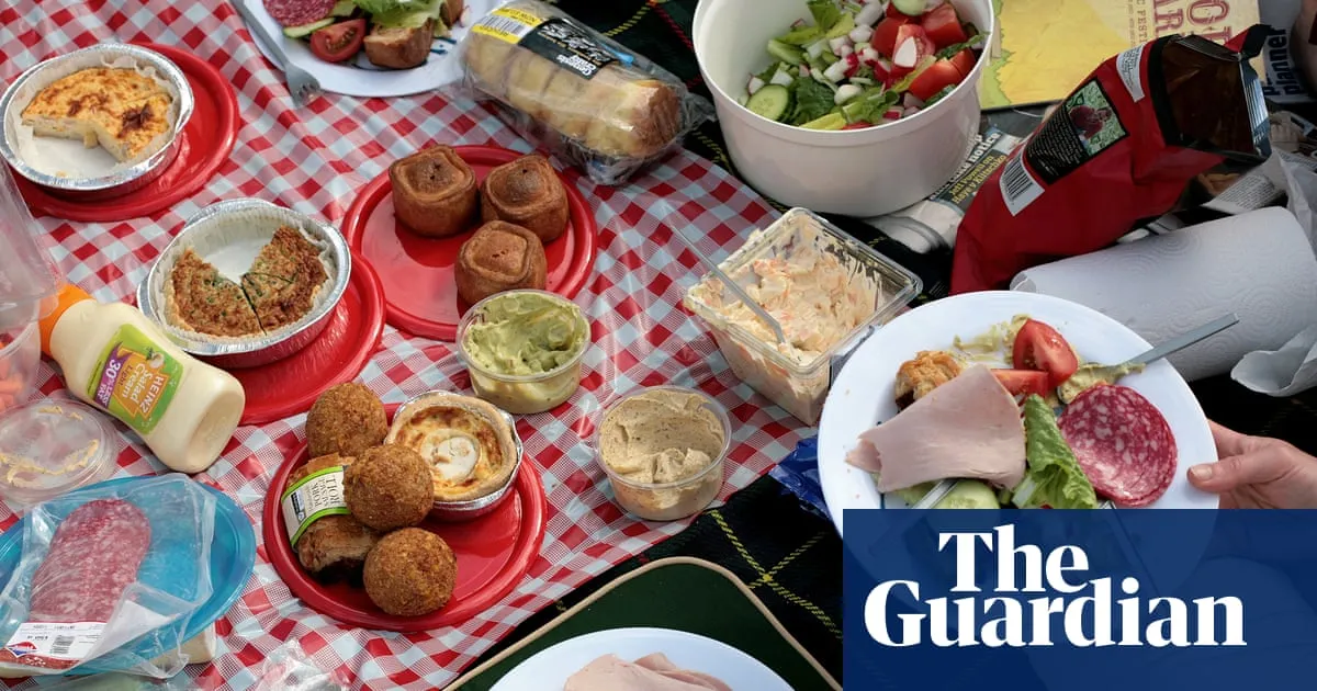‘Picky bits’ on the menu as British shoppers snap up picnic food in heatwave