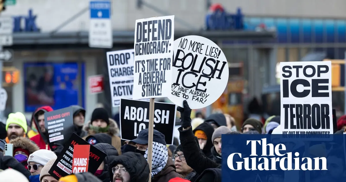 Large protests spread across US after Alex Pretti fatally shot by federal agents