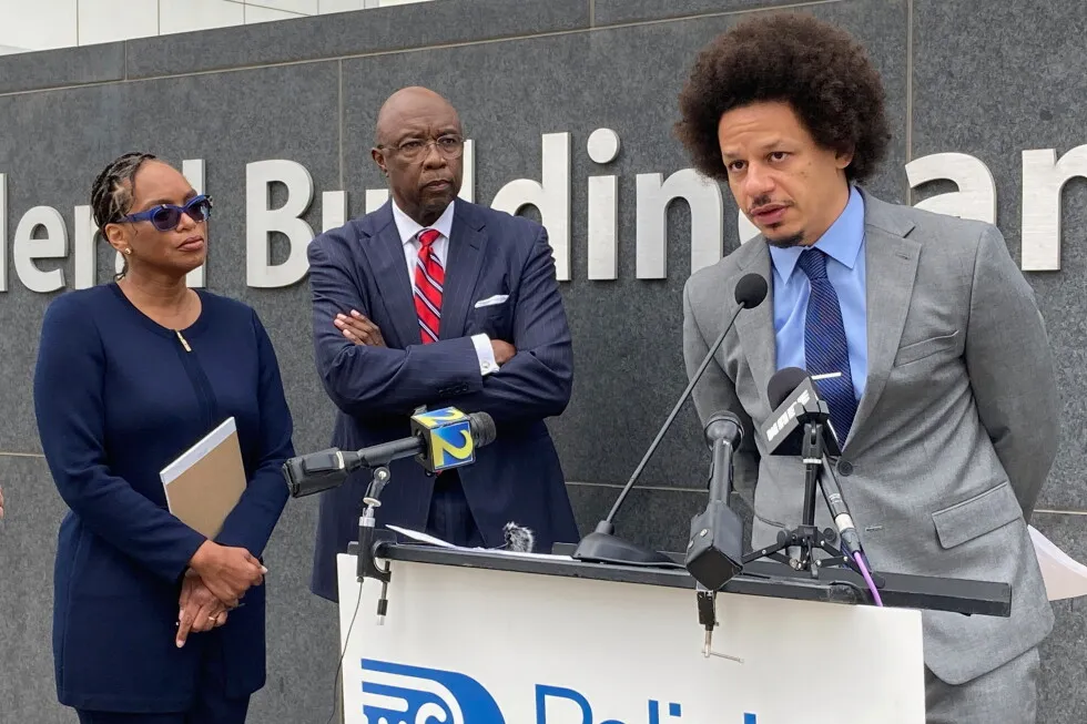 Comedians Eric André and Clayton English settle lawsuit over drug search program at Atlanta airport