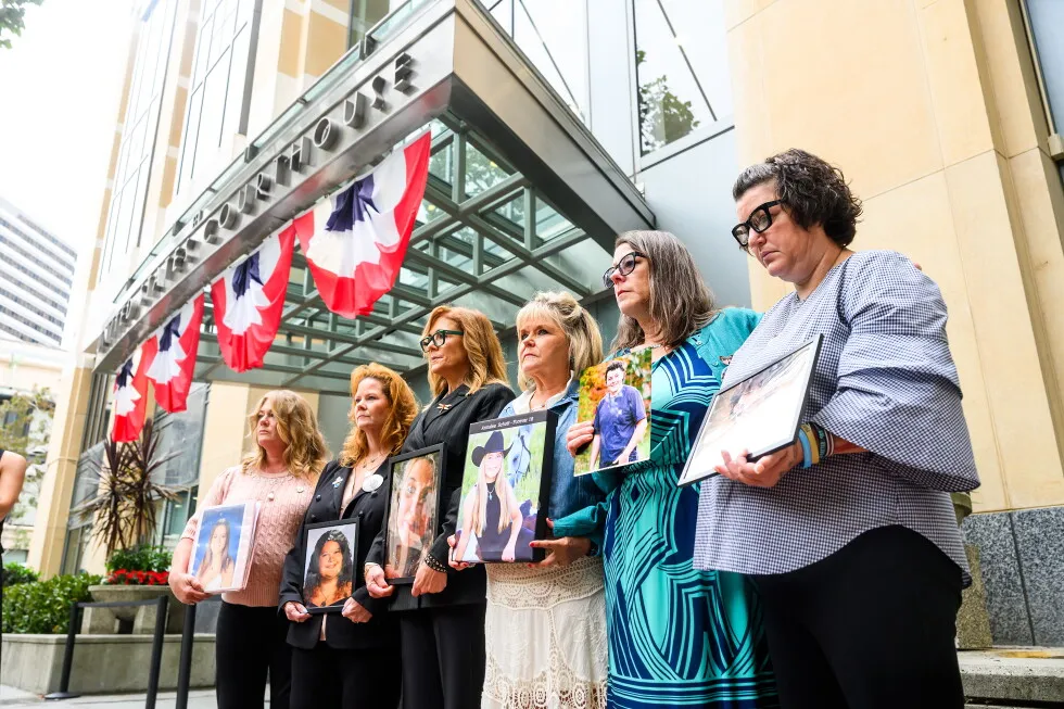 In Meta’s trial, families of social media victims see a pivotal moment for online safety