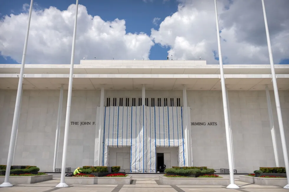 Kennedy Center tells court it won’t try to restore Trump’s name to the building before Sept. 8