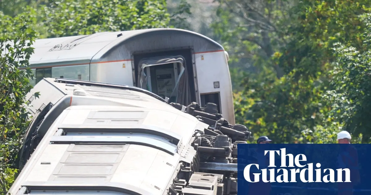 Lewes derailment: images show track defect before incident on hottest day
