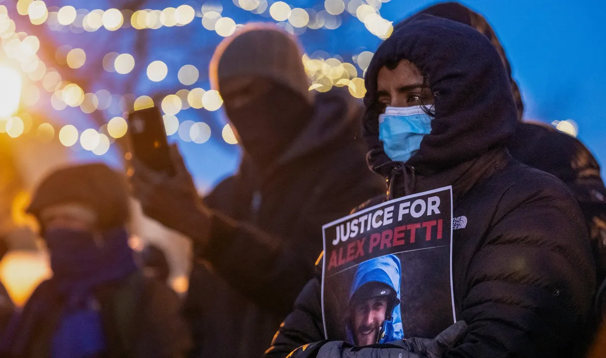 Outrage after US agents kill ICU nurse Alex Pretti in Minnesota