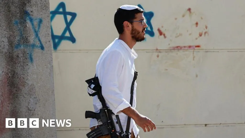 Israel re-establishes closed West Bank settlement, defying growing international protests