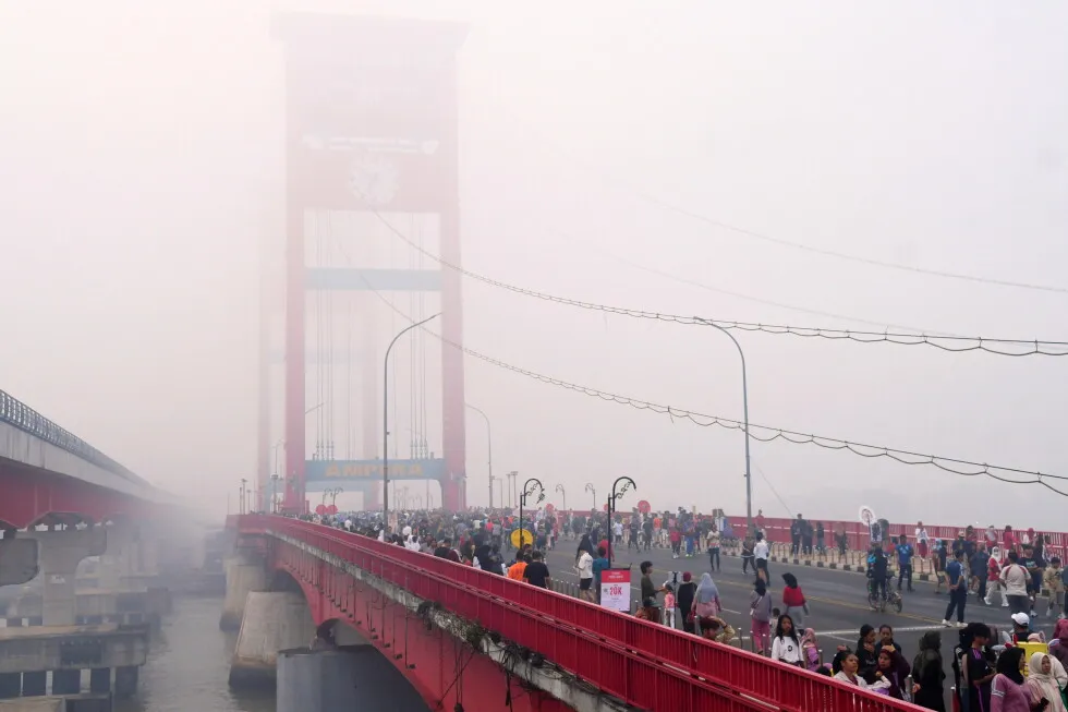 Indonesian police arrest 72 people suspected of starting forest fires