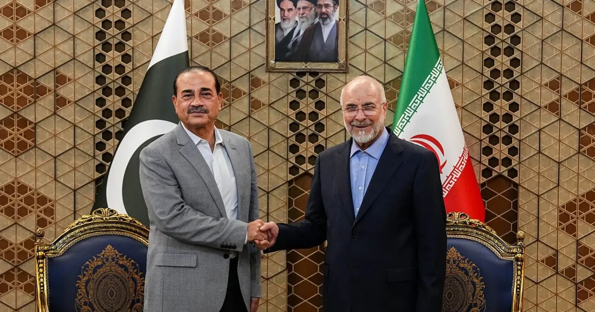 Pakistan’s army chief back in Iran: Can he break peace talks deadlock?
