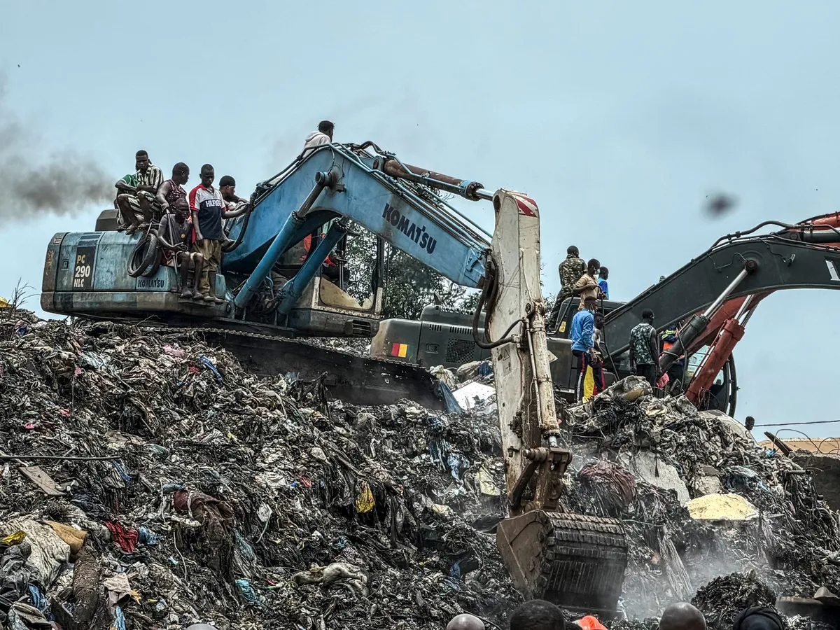 Photos: Towering landfill collapse kills 30 in Guinea’s capital, Conakry