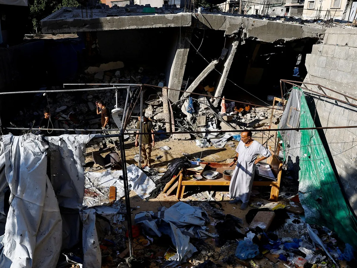 Israeli strike on Gaza shelter extends casualty list