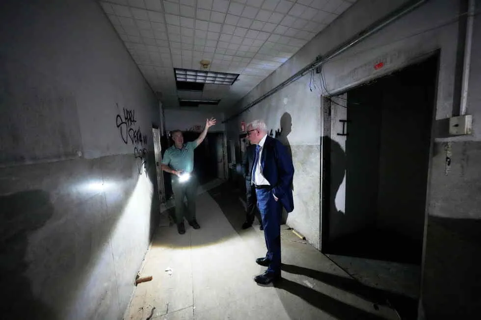Beloved New Orleans hospital, wracked by floods and grief in Hurricane Katrina, to get a makeover