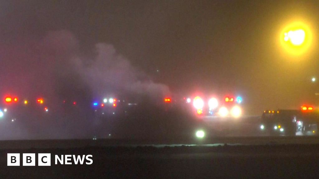 Private jet carrying eight people crashes in Maine