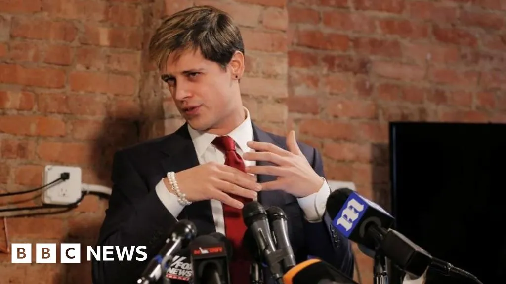 Right-wing commentator Milo Yiannopoulos detained by ICE