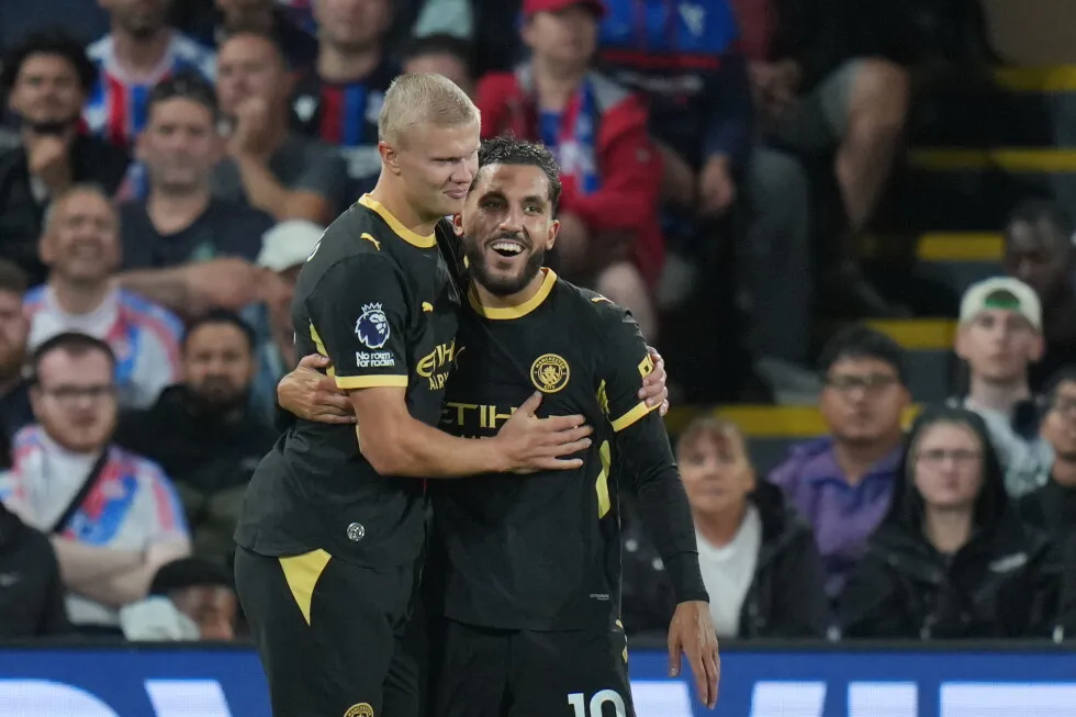 Man City overrun Palace to stay perfect in the Premier League