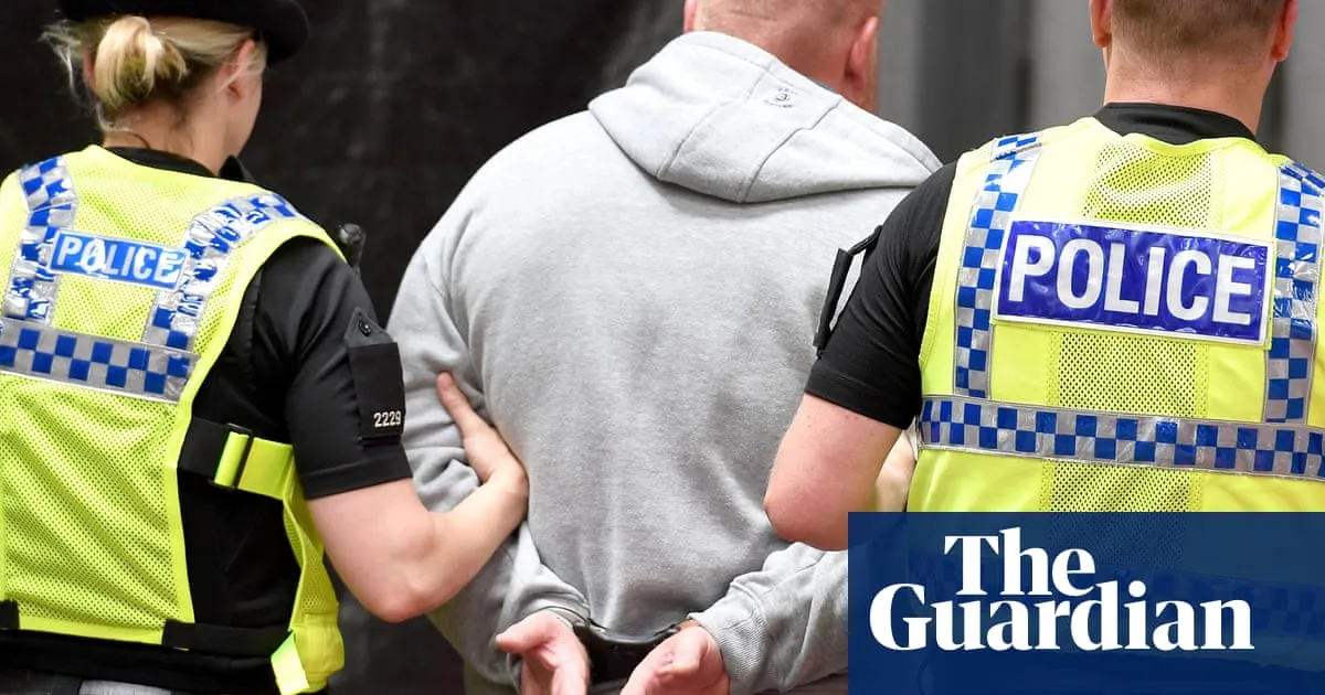 Cells for arrested offenders may run out without early prison release, says Labour