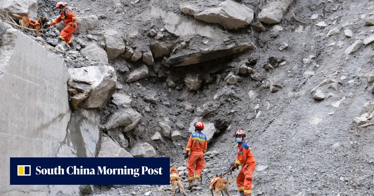 Rescue work intensifies as death toll in China-Nepal disaster approaches 1,000