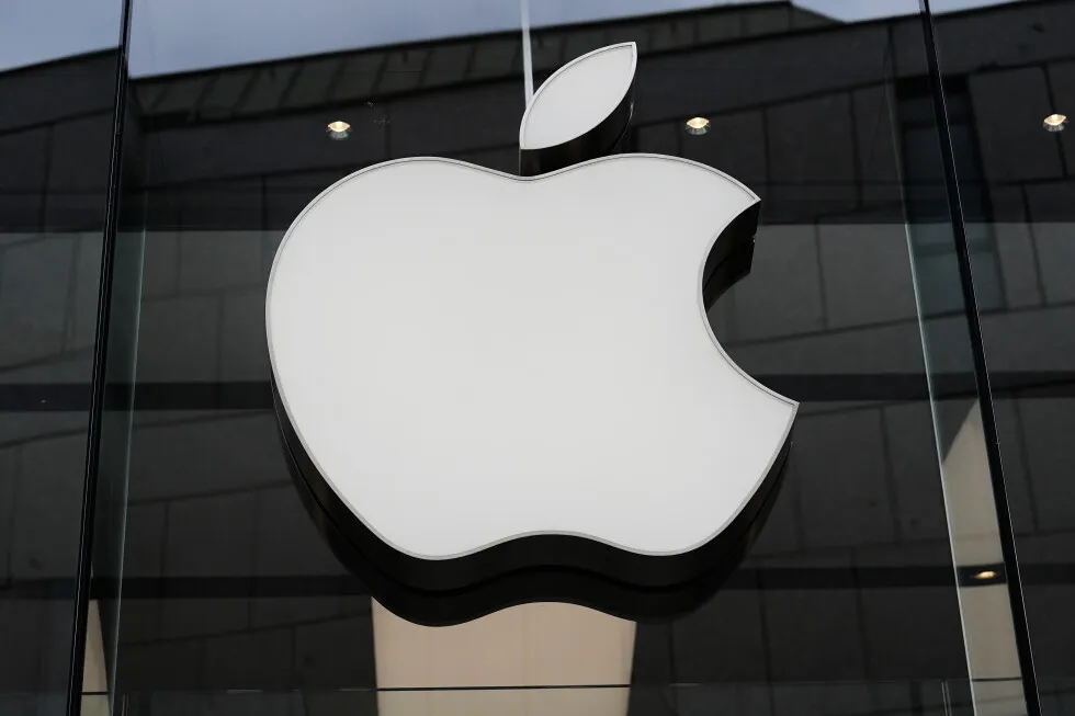 Trump has asked Apple to change Lake Ontario name to ‘Lake America’ on its maps, interior chief says