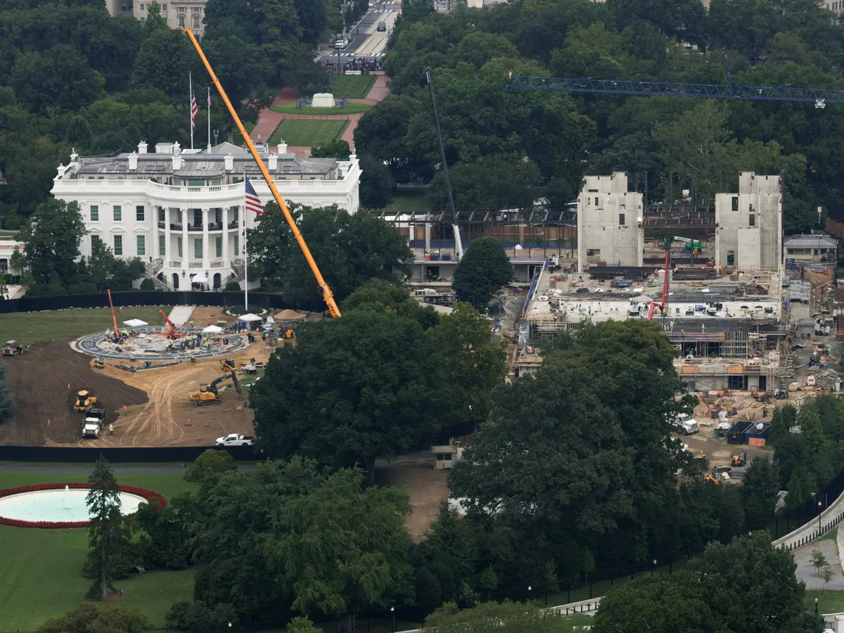 White House construction on $400m ballroom can go on, says US Supreme Court