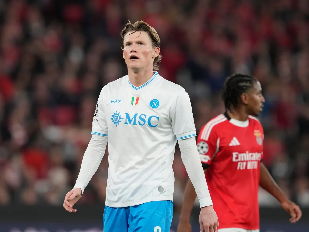Napoli’s ex Man Utd star McTominay needs surgery for irregular heartbeat
