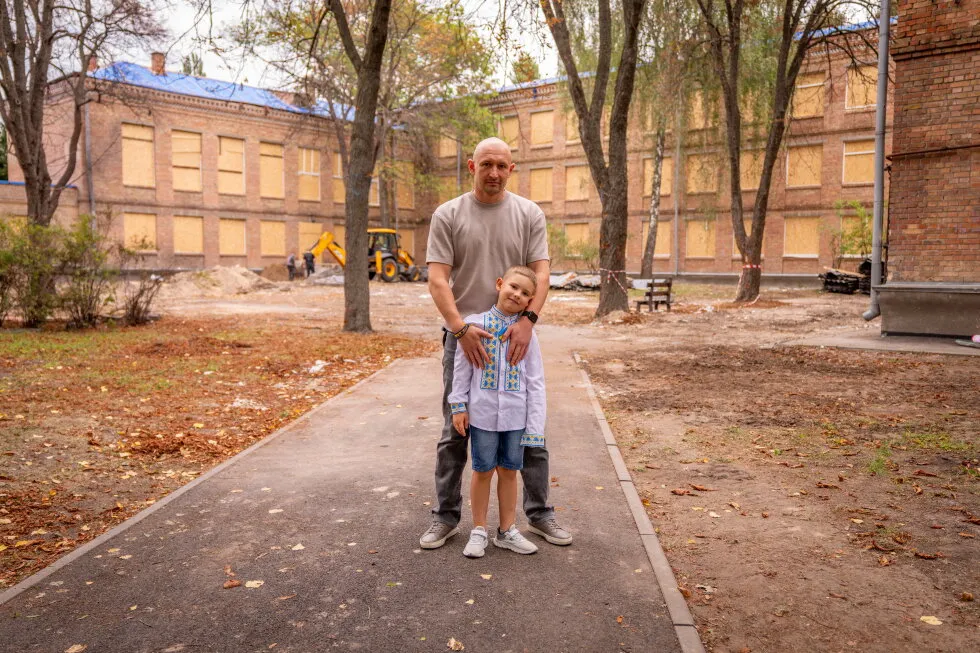 Air raid alert shatters first day of school in Kyiv after overnight Russian missile strikes