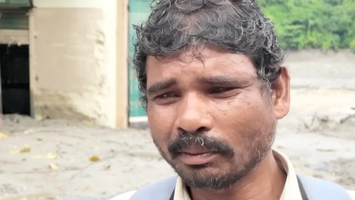 Nepal floods: Father borrows $13, walks for days to search for missing son