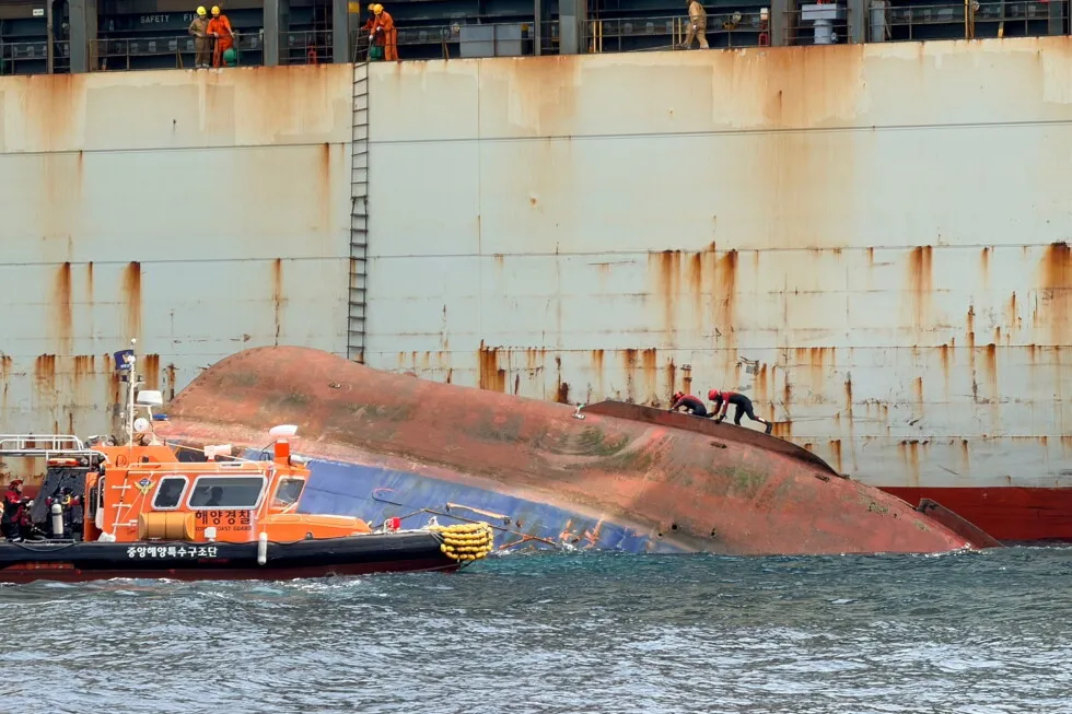 Tugboat sinks off South Korea’s southern coast, leaving 1 dead and 6 missing