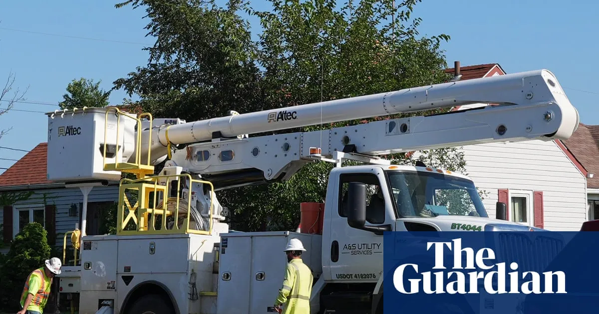 Blackout risk rises as heatwave stresses largest US electric grids