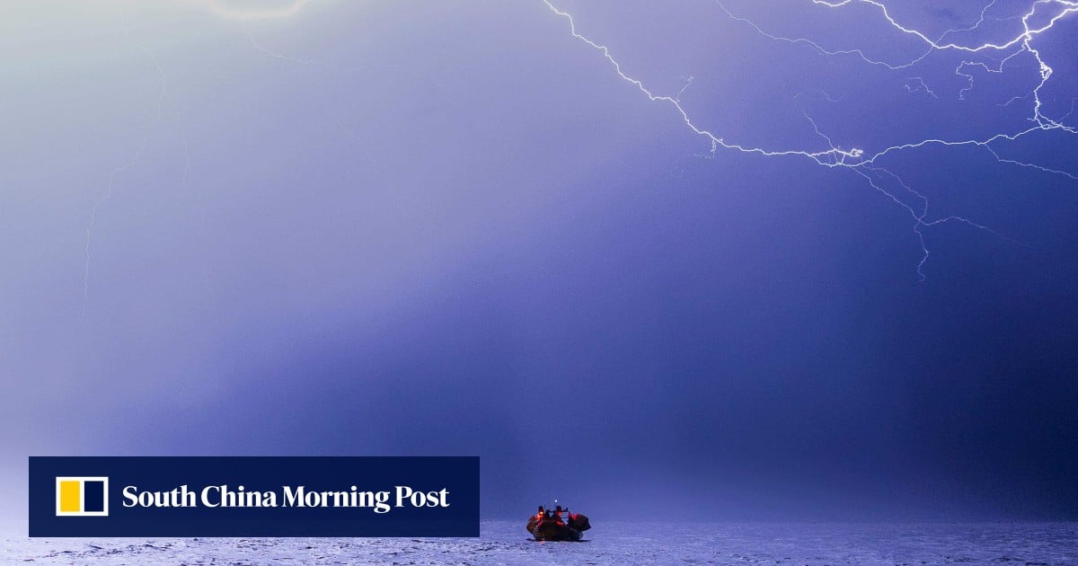 Hundreds feared missing or dead in Mediterranean shipwrecks, UN says