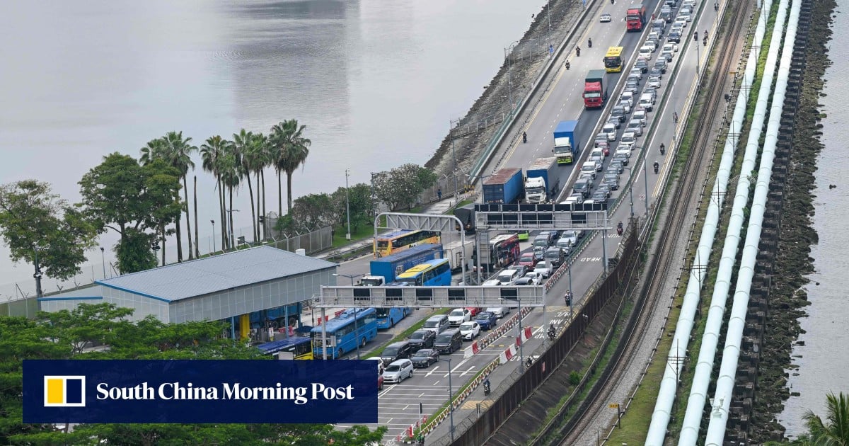 Malaysia clarifies cash aid rules for frequent commuters to Singapore