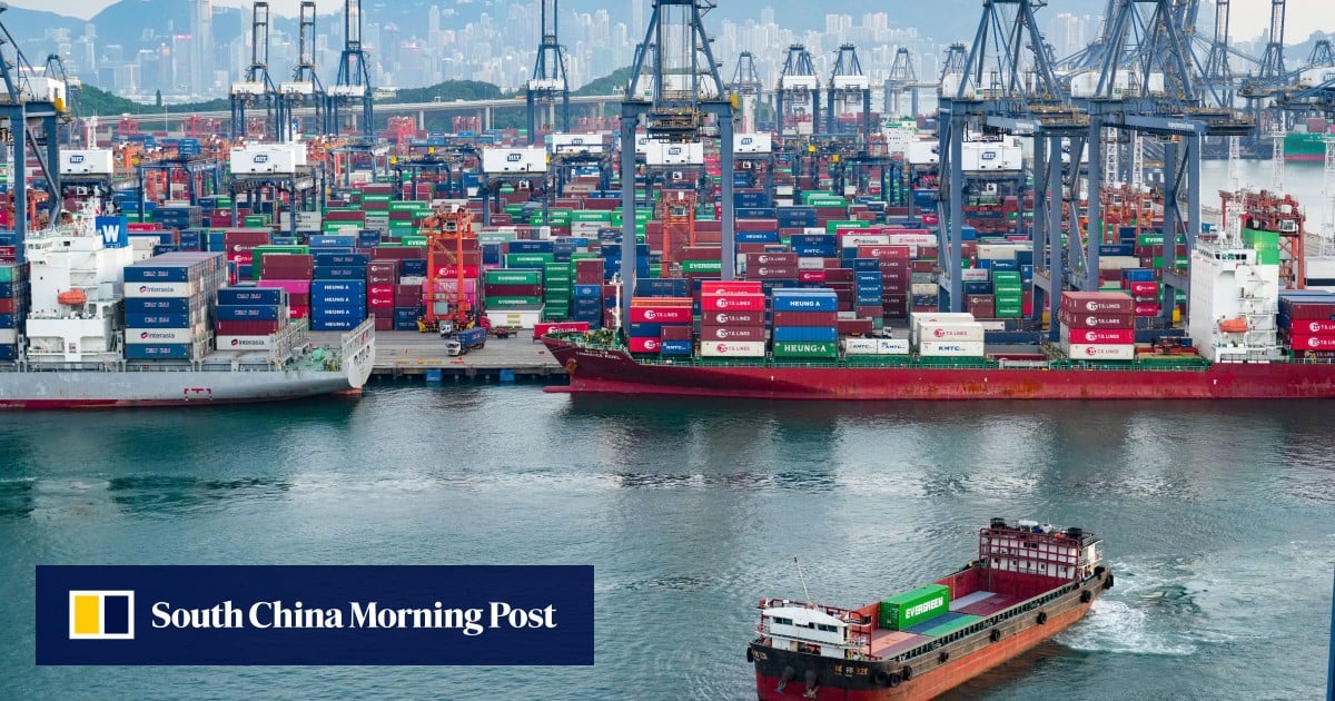 Hong Kong’s exports rose 15.4% in 2025 to ‘historical high’
