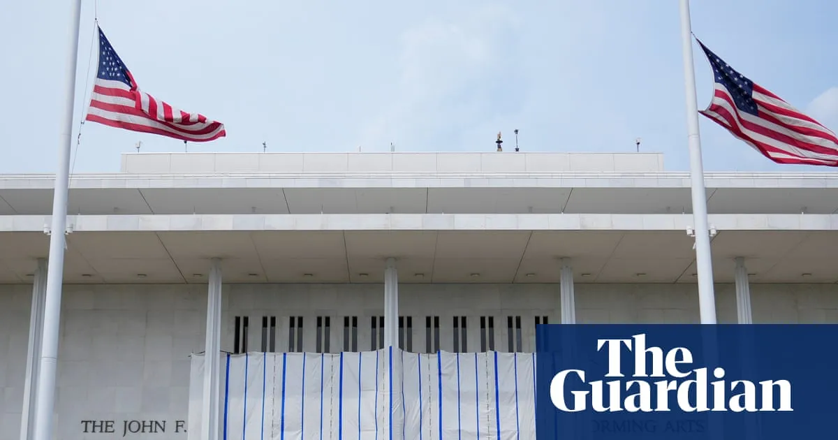 Falling ceiling debris at Kennedy Center may mire debate over renovations