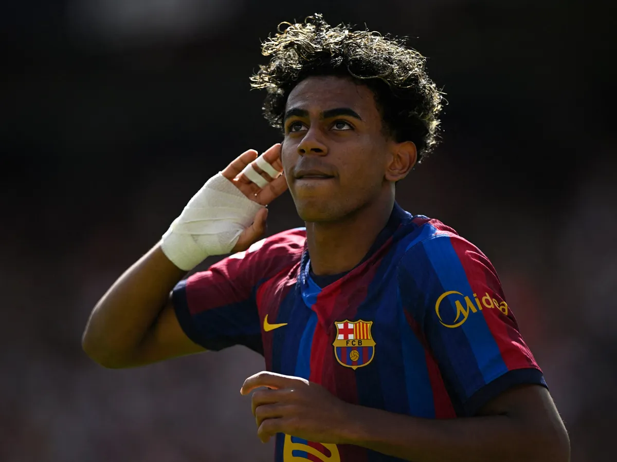 Lamine Yamal and Fermin Lopez star as Barcelona run riot at Valencia